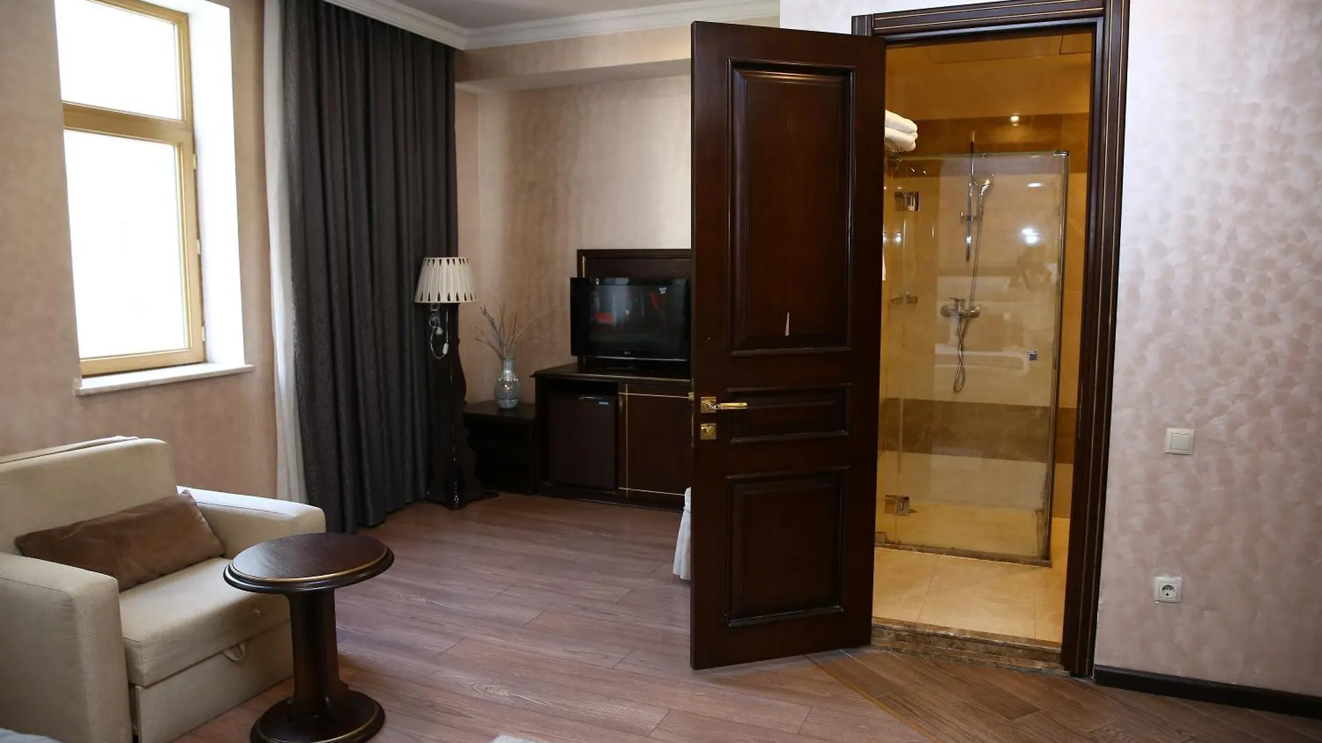 Smith Hotel באקו