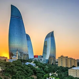 مارك **** باكو